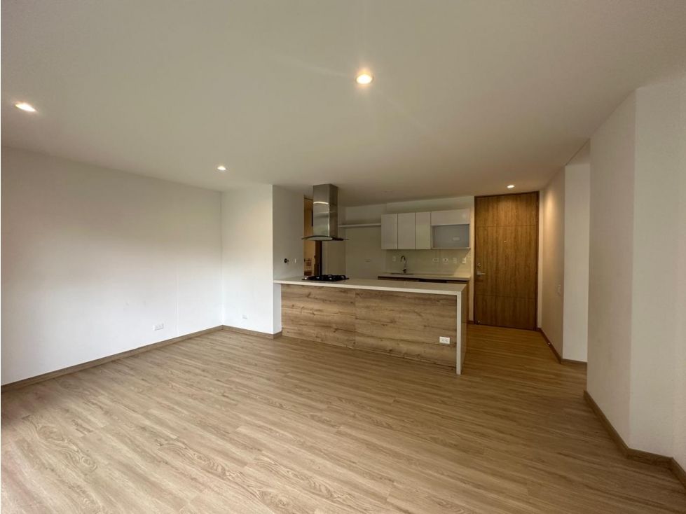 Apartamento en arriendo Antioquia El Retiro El Retiro 74 m2 Habitaciones 2 Baños 2 Garajes 1 Precio $3700000