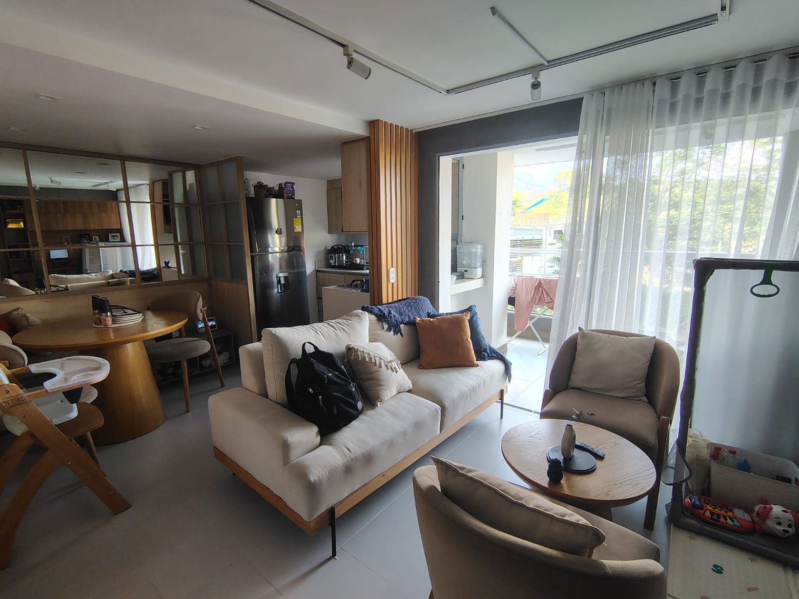 Apartamento en arriendo Antioquia Medellín San German 76 m2 Habitaciones 2 Baños 2 Garajes 1 Precio $3000000