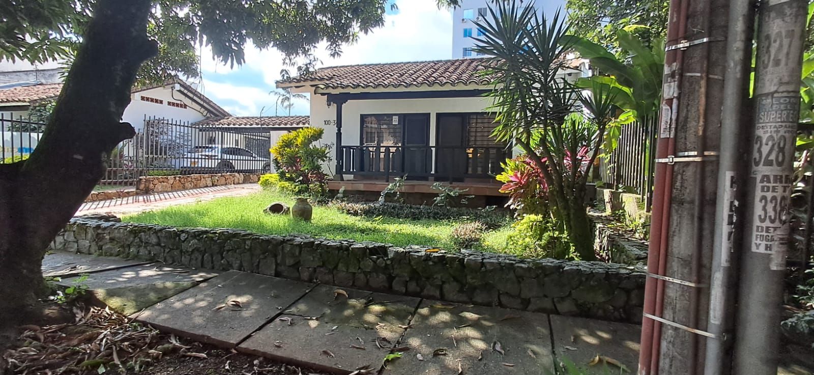 Casa en arriendo Valle Del Cauca Cali Ciudad Jardín 280 m2 Habitaciones 4 Baños 4 Garajes 4 Precio $8000000