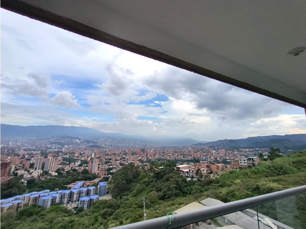 Apartamento en arriendo o venta Antioquia Medellín La Candelaria 77 m2 Habitaciones 3 Baños 2 Garajes 1 Precio venta $616000000 Precio arriendo $3550000