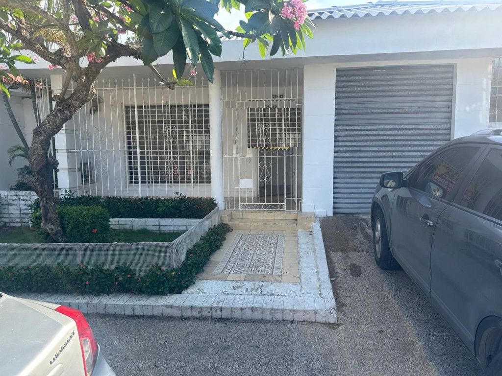 Casa en arriendo Atlántico Barranquilla El Porvenir 390 m2 Habitaciones 5 Baños 2 Garajes 0 Precio $8000000