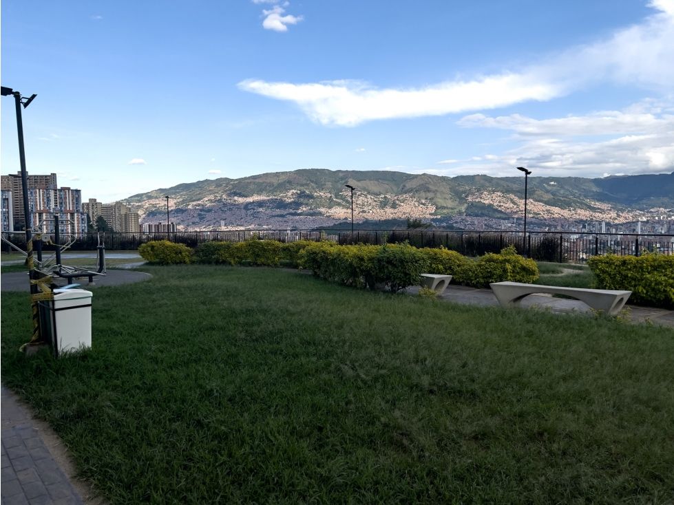 Apartamento en arriendo Antioquia Medellín Santa Rosa De Lima 70 m2 Habitaciones 3 Baños 2 Garajes 1 Precio $3350000