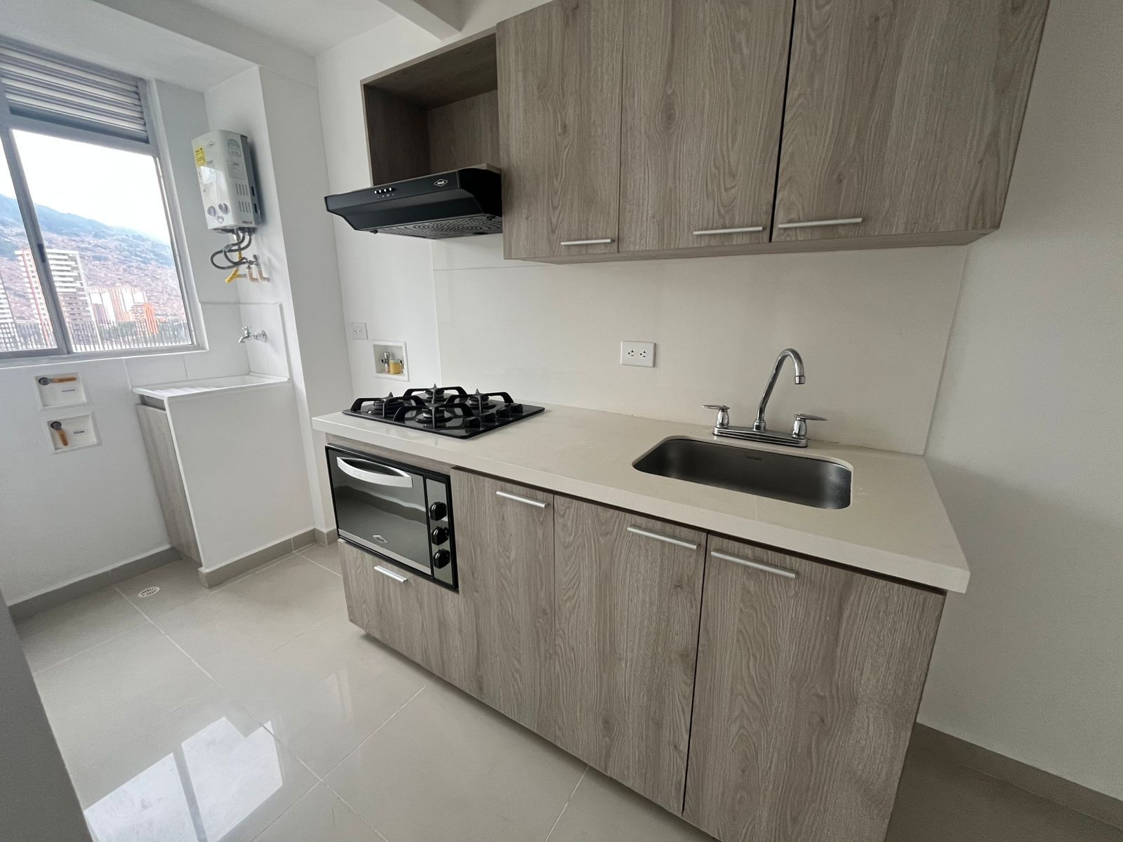 Apartamento en arriendo Antioquia Bello Urbanización Búcaros 1 55 m2 Habitaciones 3 Baños 2 Garajes 1 Precio $2000000