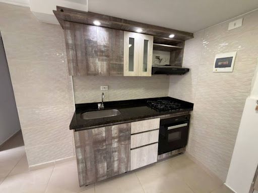 Apartamento en arriendo Antioquia Medellín San German 55 m2 Habitaciones 3 Baños 2 Garajes 1 Precio $1800000