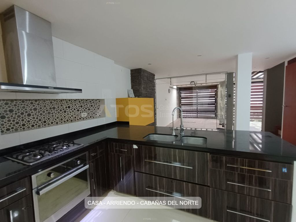 Casa en arriendo Boyacá Tunja Asís 122 m2 Habitaciones 3 Baños 3 Garajes 1 Precio $2600000