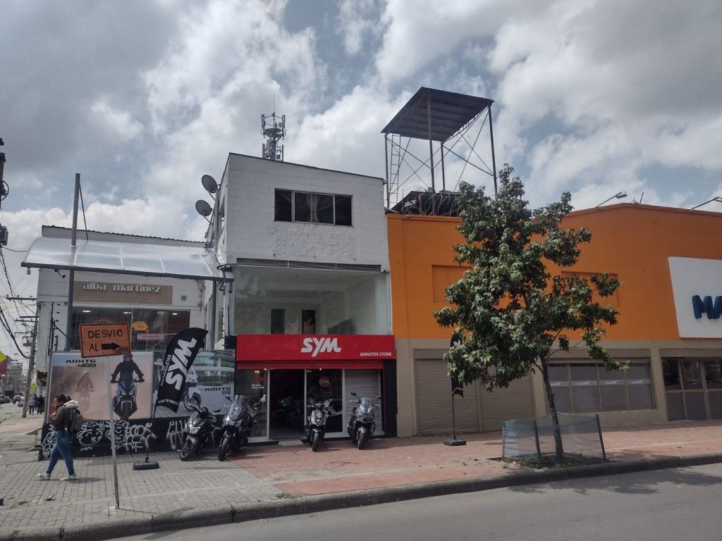 Local en arriendo Cundinamarca Bogotá Prado Veraniego Norte 50 m2 Habitaciones 0 Baños 0 Garajes 0 Precio $2700000