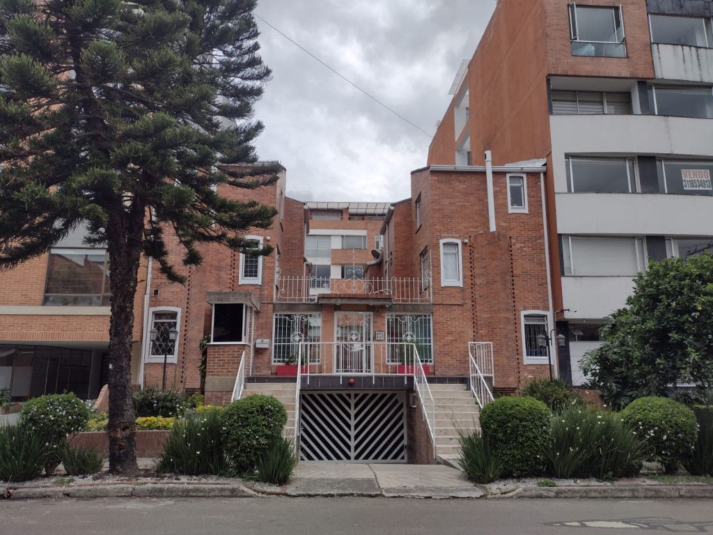 Casa en venta Cundinamarca Bogotá Lisboa 80 m2 Habitaciones 2 Baños 2 Garajes 1 Precio $450000000