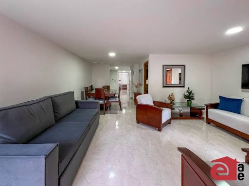 Apartamento en arriendo Antioquia Envigado Bucarest 115 m2 Habitaciones 3 Baños 2 Garajes 1 Precio $4500000