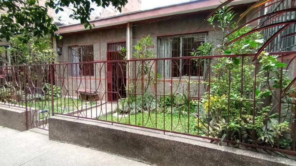 Casa en venta Antioquia Medellín Santa Lucia 101 m2 Habitaciones 3 Baños 2 Garajes 0 Precio $650000000