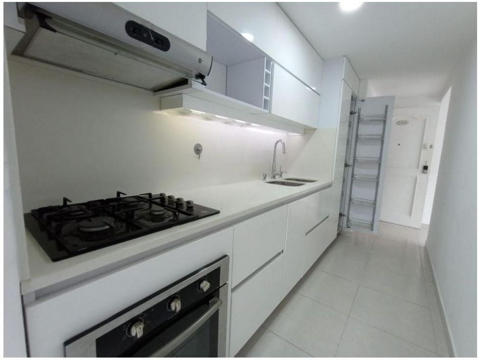 Apartamento en venta Antioquia Medellín Loma De Los Bernal 98 m2 Habitaciones 3 Baños 2 Garajes 1 Precio $660000000