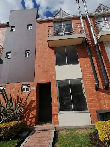 Casa en venta Cundinamarca Tocancipá Tocancipá 102 m2 Habitaciones 5 Baños 3 Garajes 1 Precio $450000000