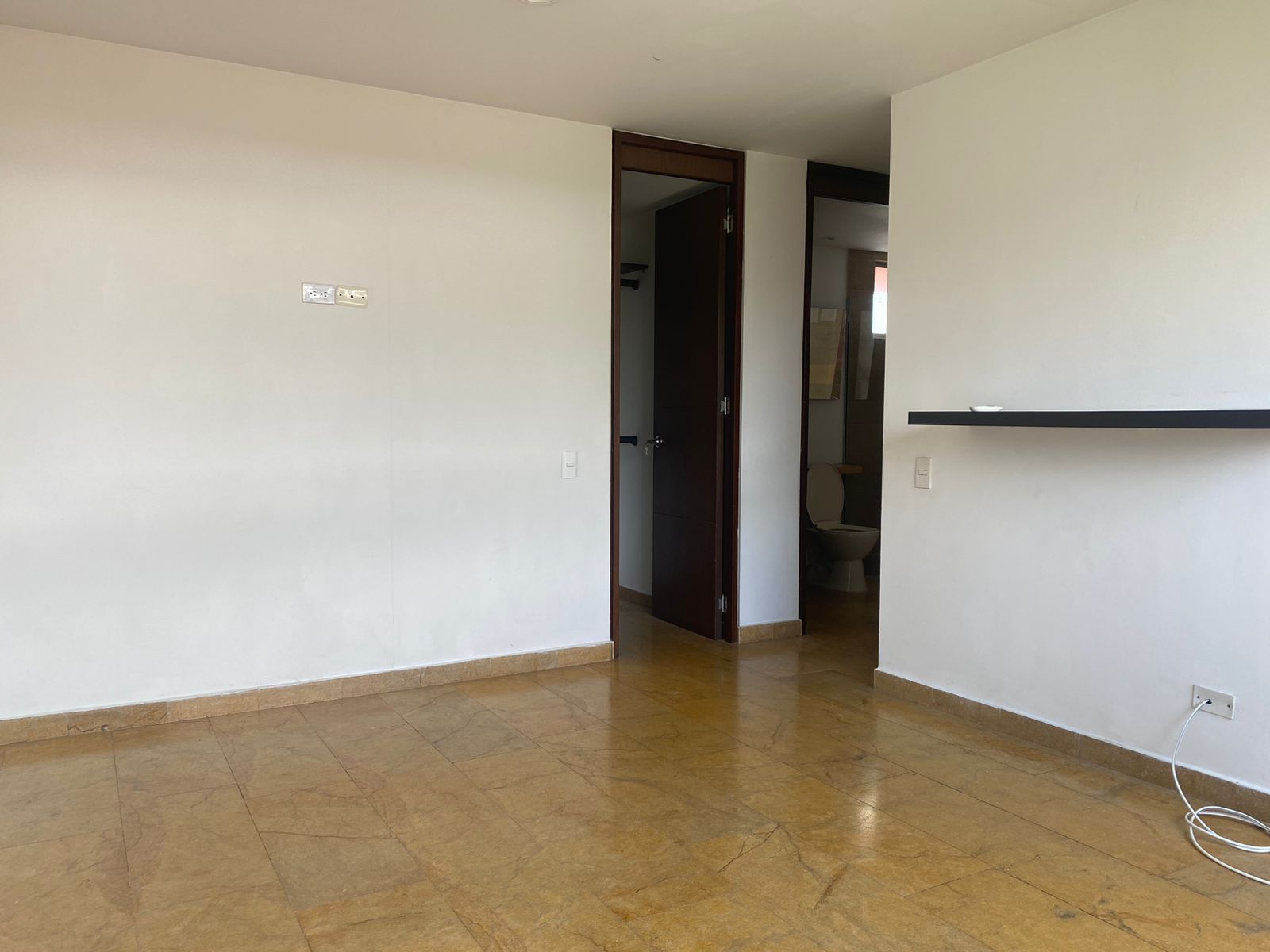 Apartamento en arriendo Antioquia Envigado La Mesa 96 m2 Habitaciones 3 Baños 2 Garajes 1 Precio $4450000
