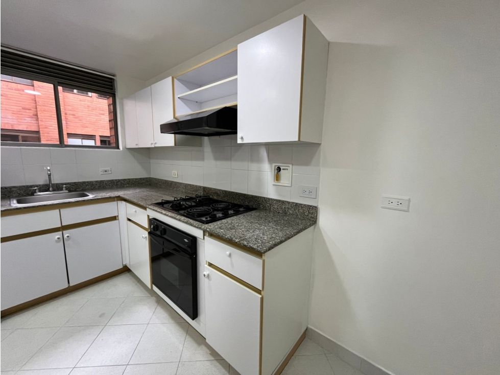 Apartaestudio en arriendo Antioquia Envigado Villa Santa Teresa 112 m2 Habitaciones 3 Baños 2 Garajes 1 Precio $4500000