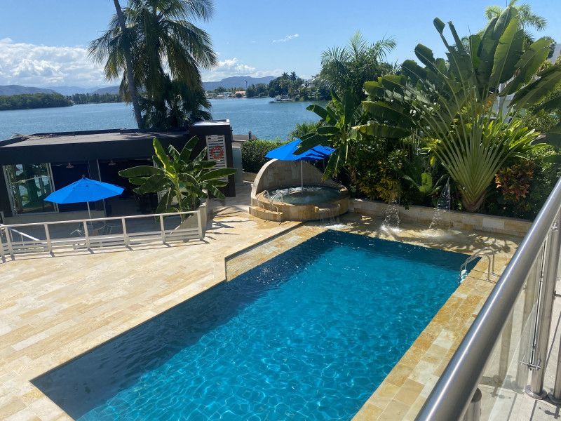 Casa en venta Cundinamarca Girardot Cn Lagos Del Peñon 580 m2 Habitaciones 4 Baños 6 Garajes 6 Precio $3300000000