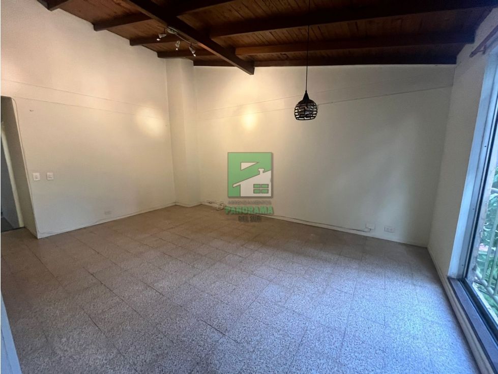 Casa en arriendo Antioquia Medellín San Joaquin 100 m2 Habitaciones 3 Baños 2 Garajes 1 Precio $3400000