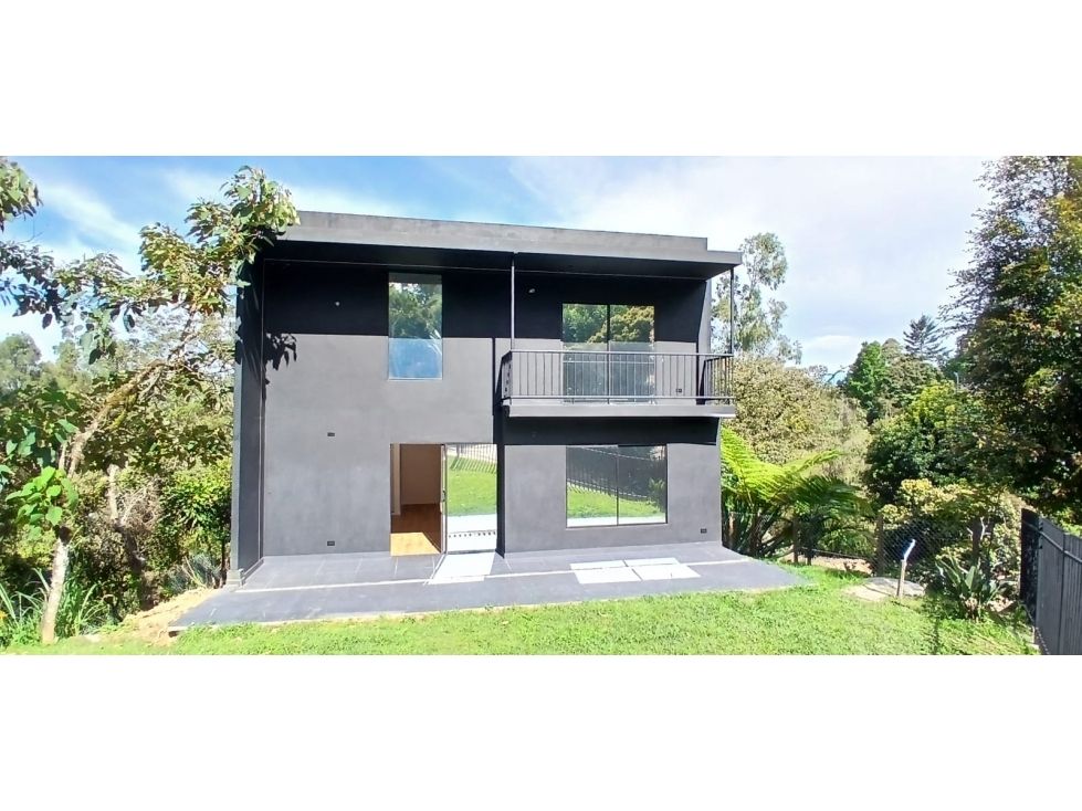 Casa Campestre en arriendo Antioquia Rionegro Rionegro 156 m2 Habitaciones 3 Baños 3 Garajes 2 Precio $4200000