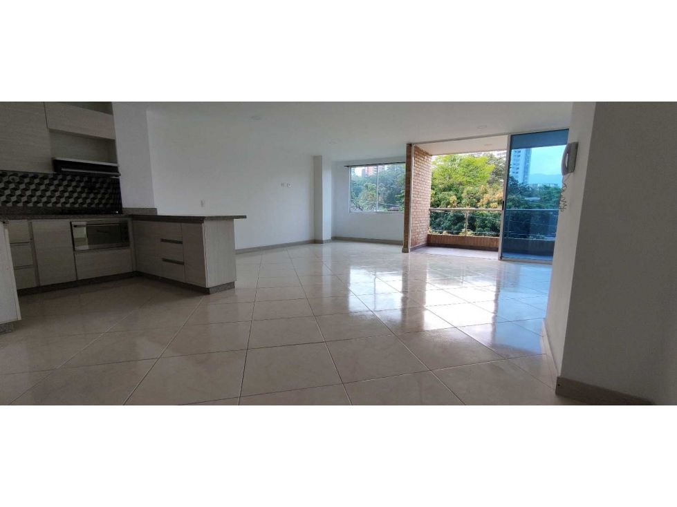 Apartamento en arriendo Antioquia Envigado Zúñiga 160 m2 Habitaciones 3 Baños 2 Garajes 1 Precio $4000000