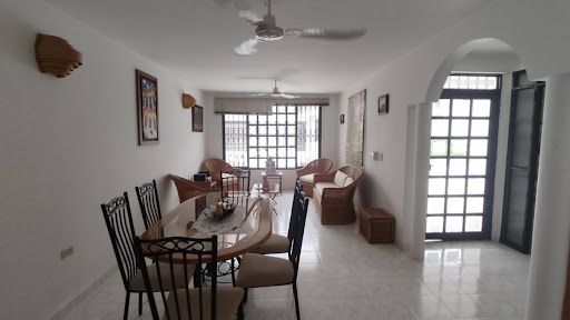 Casa en venta Cundinamarca Girardot Ub Los Prados 224 m2 Habitaciones 4 Baños 3 Garajes 1 Precio $409900000