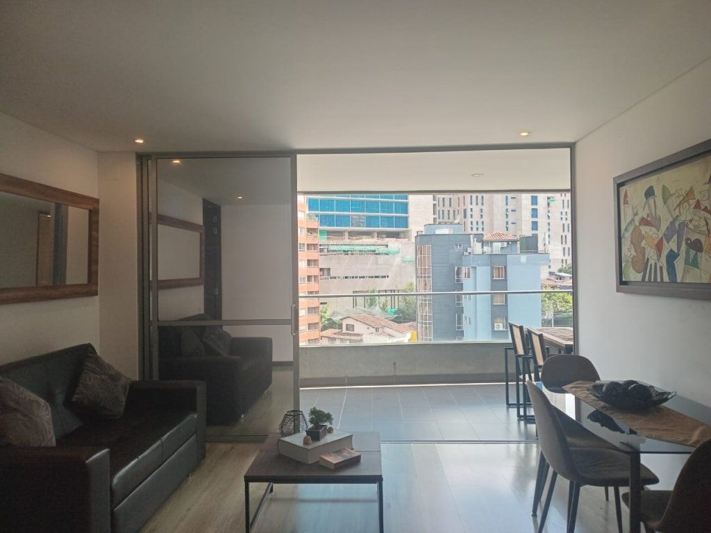 Apartamento en arriendo Antioquia Medellín Calle Nueva 100 m2 Habitaciones 2 Baños 3 Garajes 2 Precio $6400000
