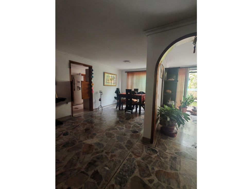 Casa en venta Antioquia Medellín La Candelaria 267 m2 Habitaciones 4 Baños 4 Garajes 2 Precio $1473000000