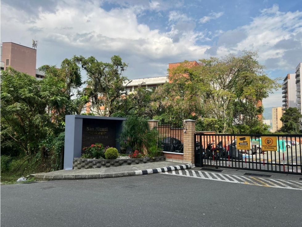 Apartamento en arriendo Antioquia Medellín La America 78 m2 Habitaciones 3 Baños 2 Garajes 0 Precio $3400000