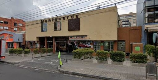 Local en arriendo Cundinamarca Bogotá Cedritos 19 m2 Habitaciones 0 Baños 1 Garajes 0 Precio $1900000
