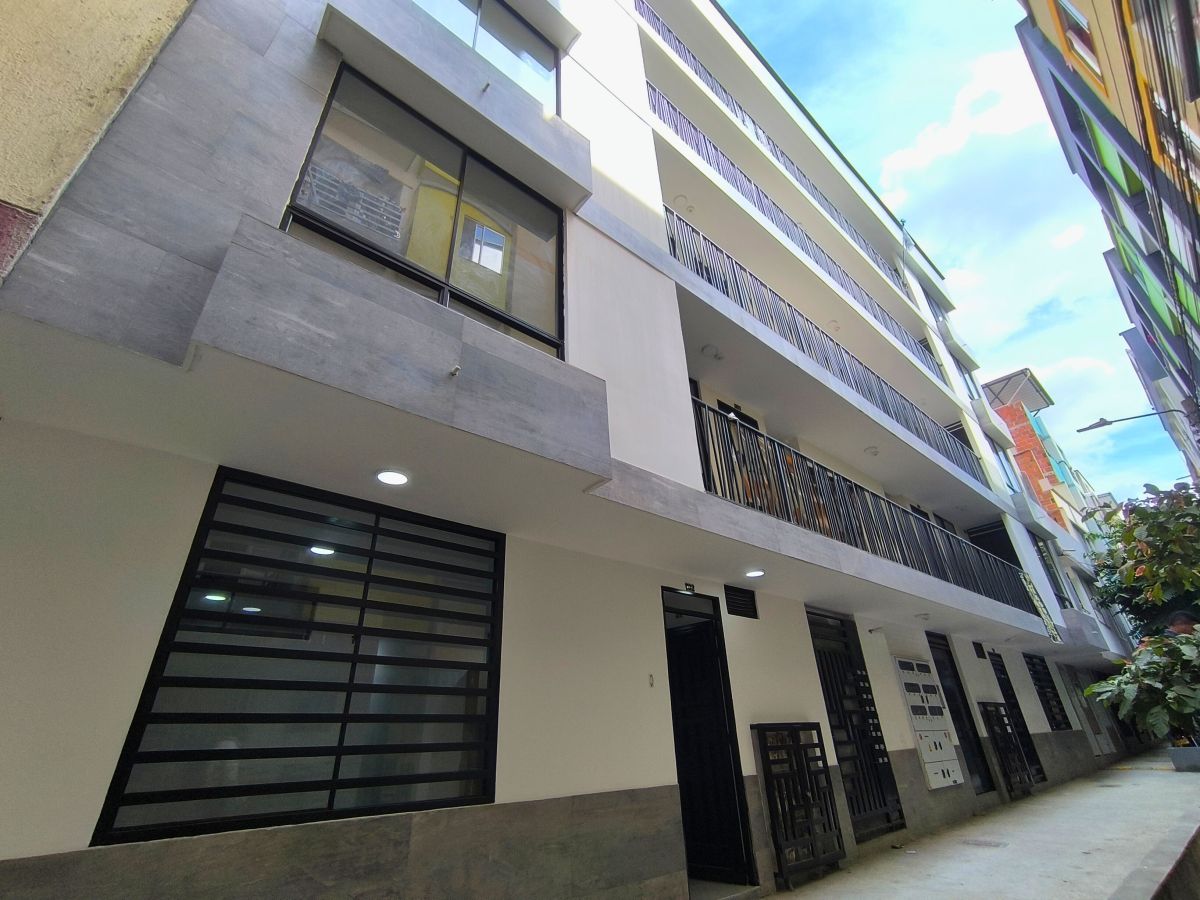 Apartamento en venta Santander Girón El Consuelo 53 m2 Habitaciones 3 Baños 2 Garajes 1 Precio $185000000