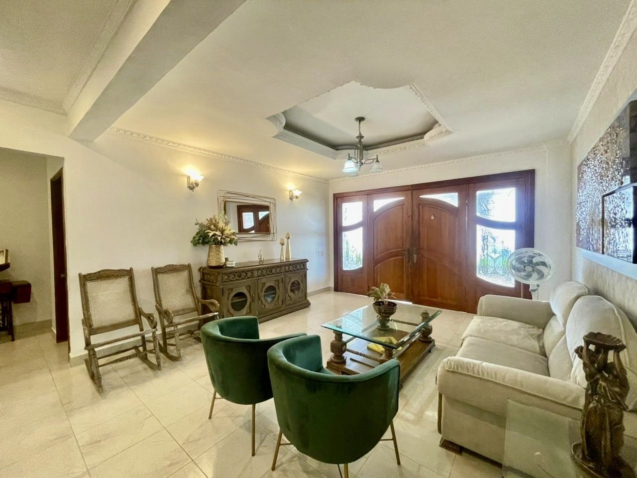Casa en arriendo Bolívar Cartagena Manga 240 m2 Habitaciones 5 Baños 4 Garajes 2 Precio $16000000