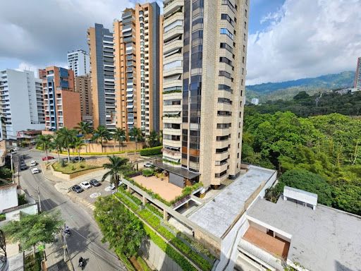 Apartamento en venta Santander Bucaramanga Cabecera Del Llano 209 m2 Habitaciones 4 Baños 4 Garajes 1 Precio $906400000