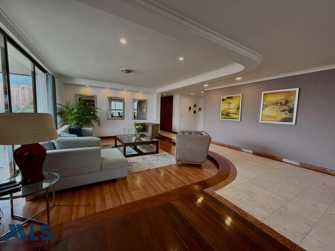 Apartamento en venta Antioquia Medellín Las Lomas No1 250 m2 Habitaciones 3 Baños 3 Garajes 3 Precio $1595000000