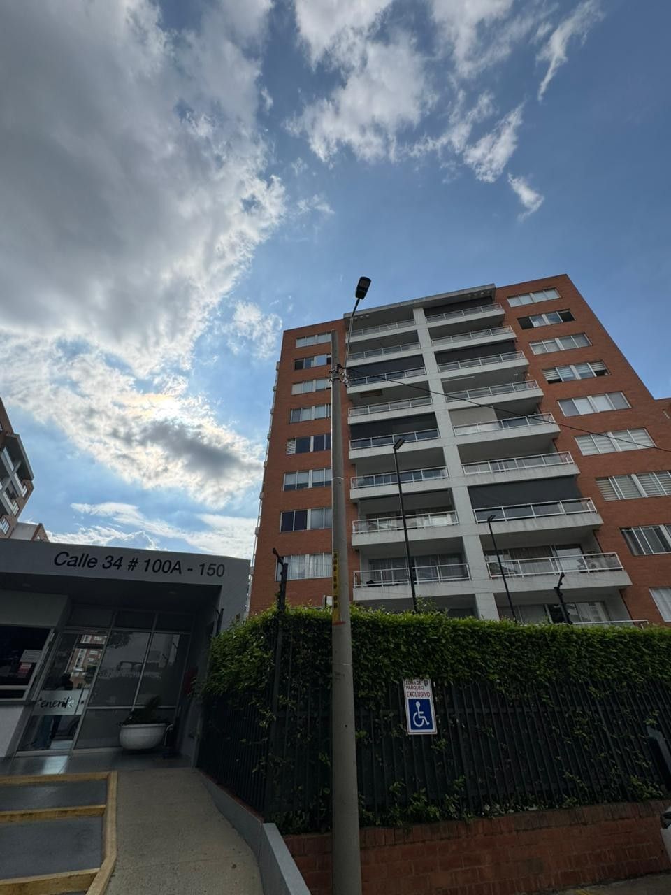 Apartamento en venta Valle Del Cauca Cali Ciudadela Comfandi 102 m2 Habitaciones 2 Baños 3 Garajes 1 Precio $450000000