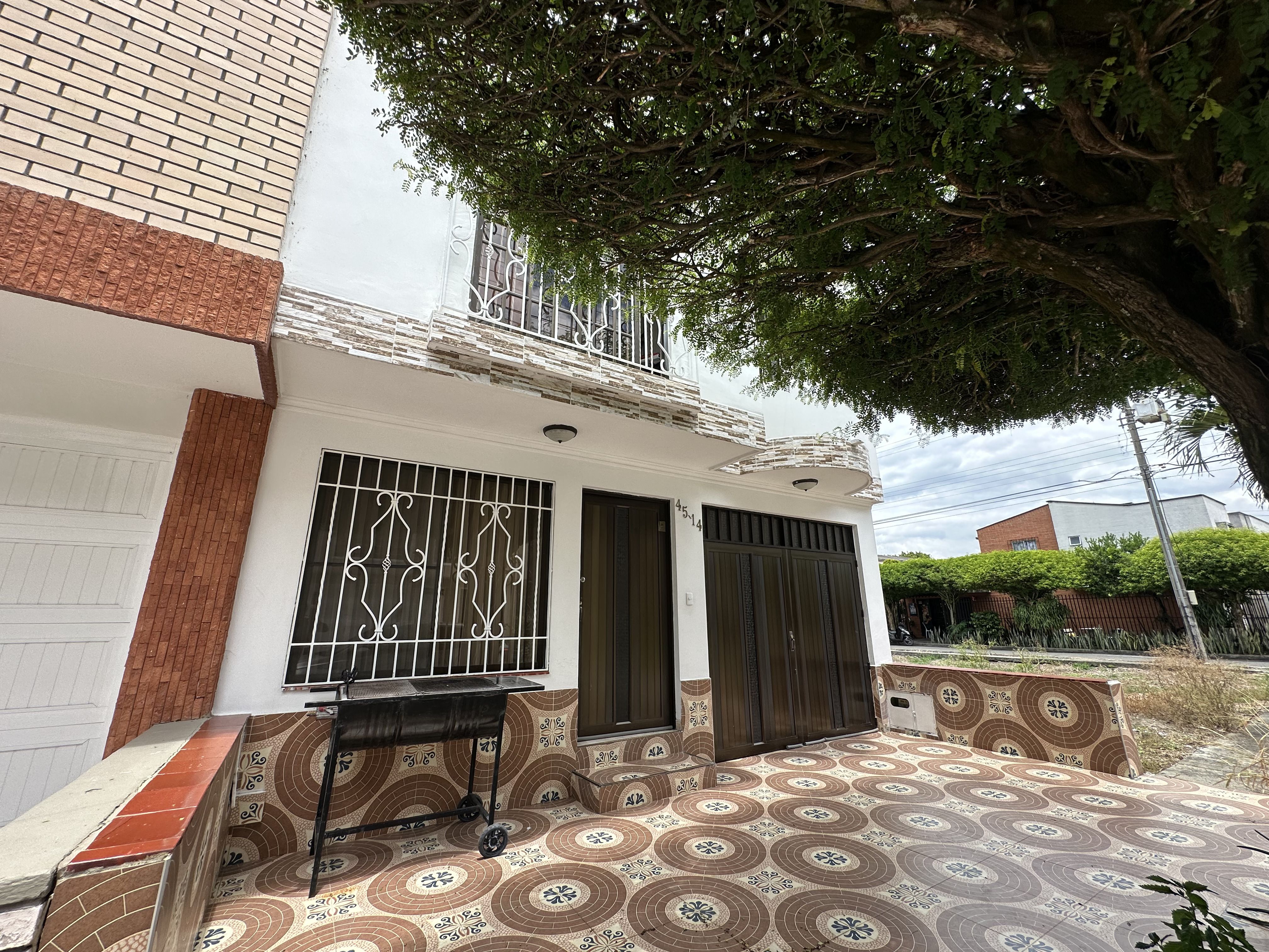 Casa en venta Valle Del Cauca Palmira Santa Ana 0 m2 Habitaciones 4 Baños 3 Garajes 1 Precio $550000000