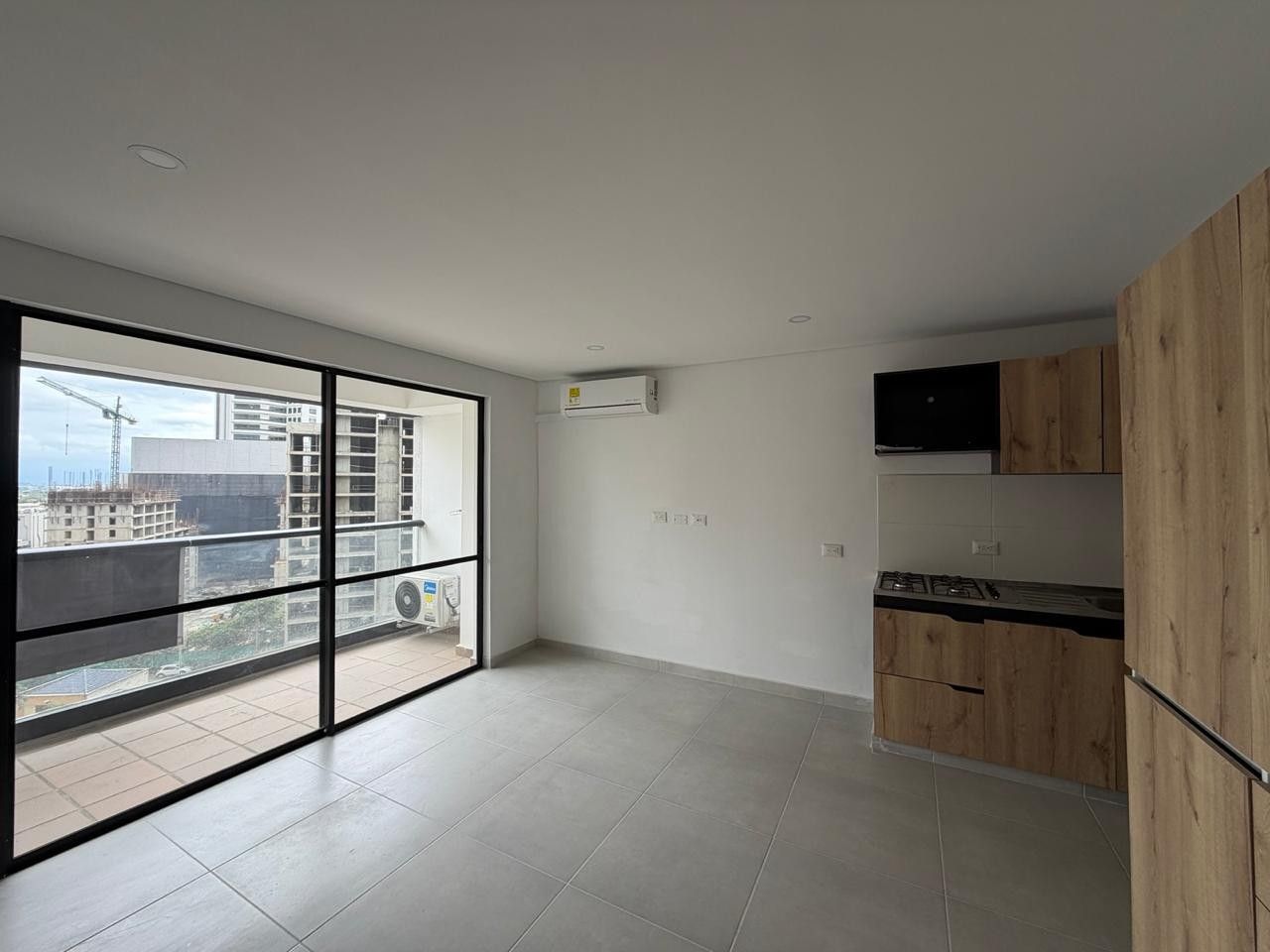 Apartaestudio en arriendo Valle Del Cauca Cali Santa Mónica 30 m2 Habitaciones 1 Baños 1 Garajes 0 Precio $1500000