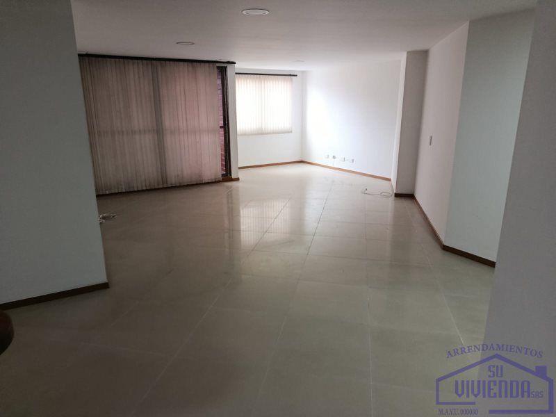 Apartamento en arriendo Antioquia Sabaneta Entre Amigos 130 m2 Habitaciones 4 Baños 3 Garajes 1 Precio $4500000