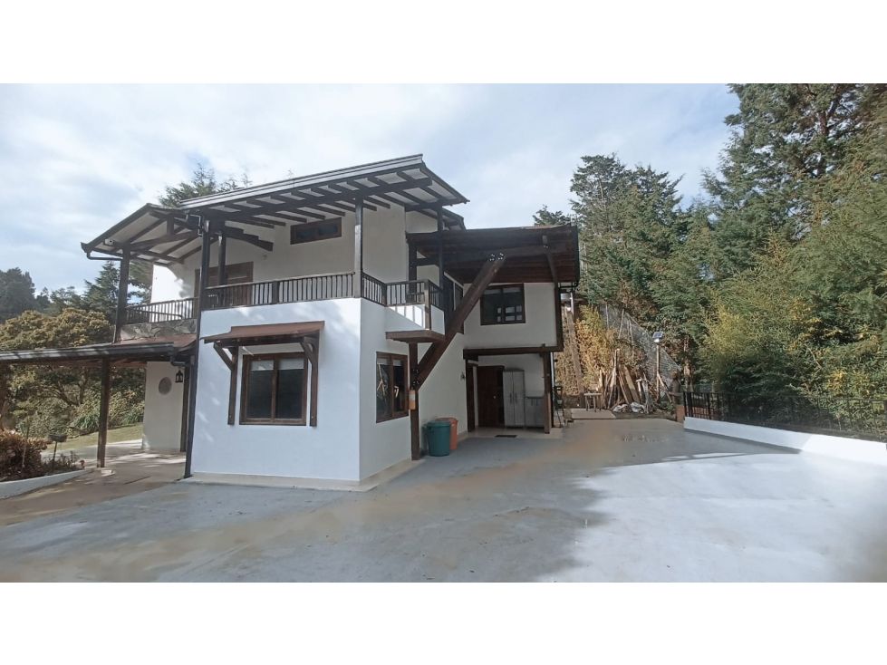 Casa Campestre en arriendo Antioquia Guarne San Antonio Ii 160 m2 Habitaciones 4 Baños 3 Garajes 2 Precio $4500000