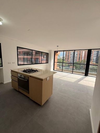 Apartamento en arriendo Antioquia Envigado El Yerbal 75 m2 Habitaciones 1 Baños 2 Garajes 1 Precio $3800000