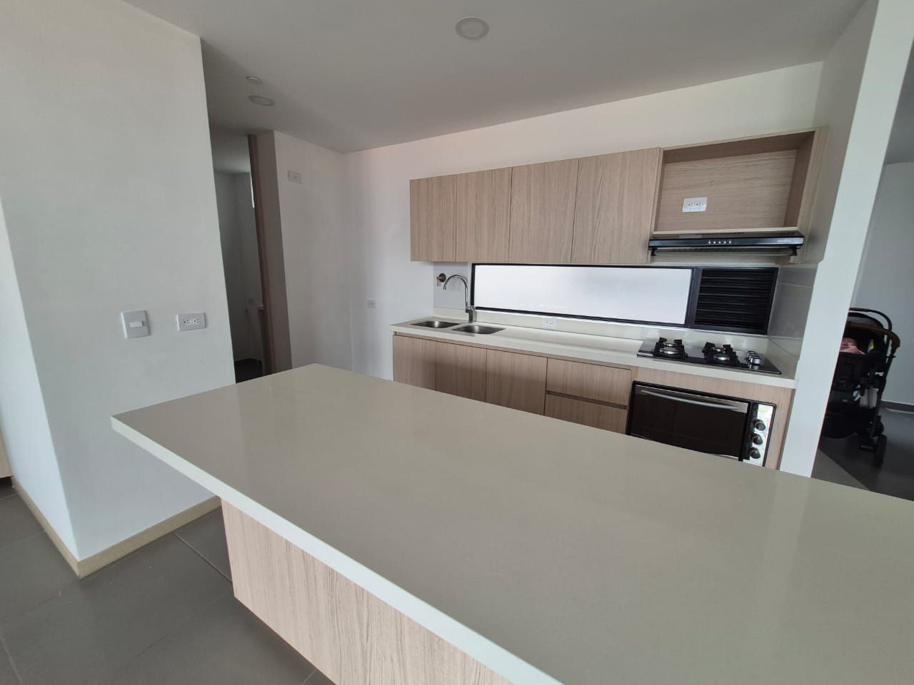 Apartamento en arriendo Antioquia Envigado Colina Campestre 115 m2 Habitaciones 3 Baños 2 Garajes 1 Precio $6200000