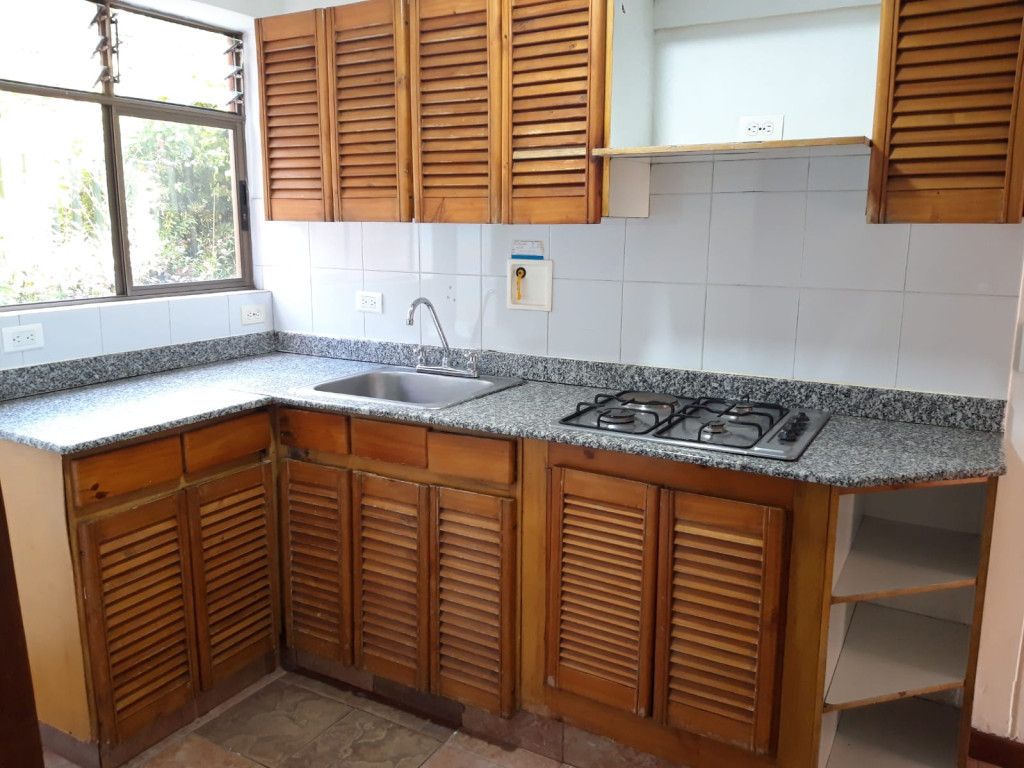 Casa en venta Antioquia Envigado San José 150 m2 Habitaciones 4 Baños 2 Garajes 2 Precio $840000000