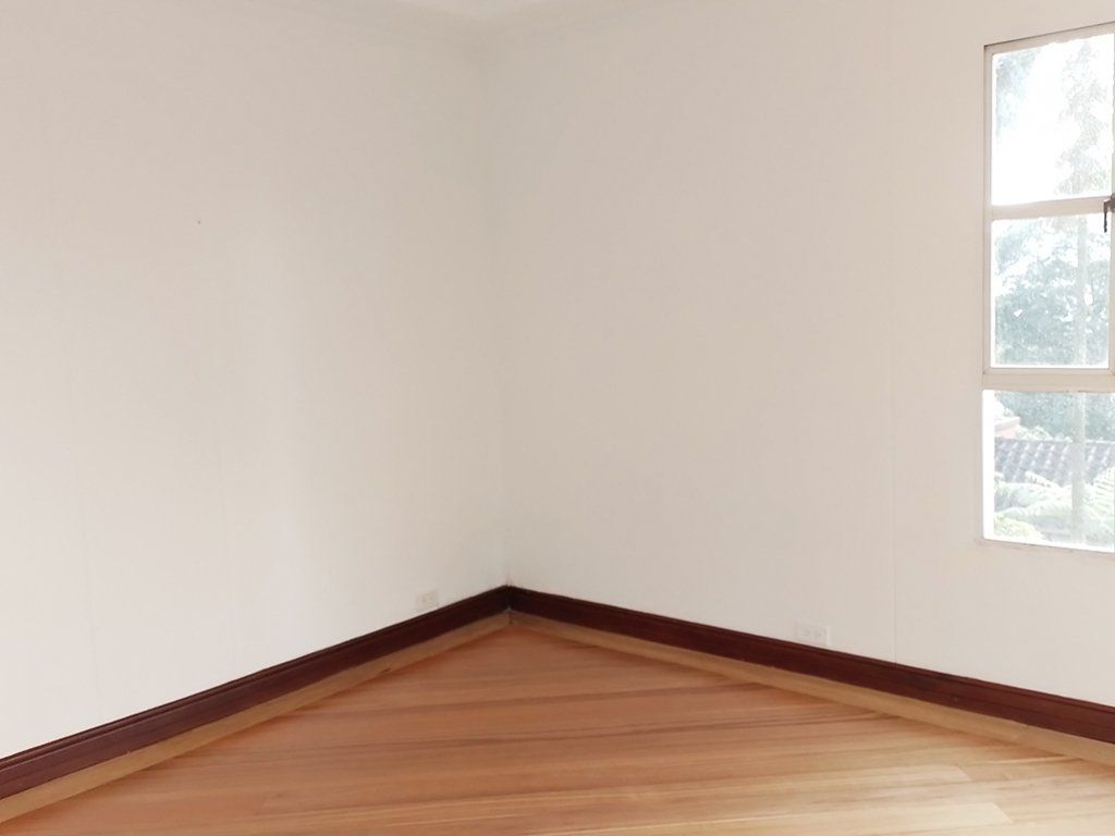Casa en arriendo o venta Antioquia Medellín Los Naranjos 450 m2 Habitaciones 4 Baños 5 Garajes 4 Precio venta $3200000000 Precio arriendo $12500000