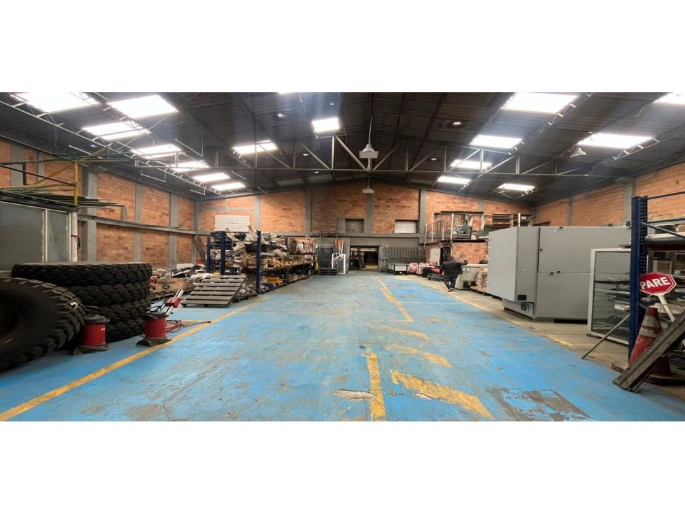 Bodega en arriendo Cundinamarca Funza Centro 3829 m2 Habitaciones 0 Baños 10 Garajes 4 Precio $38290000