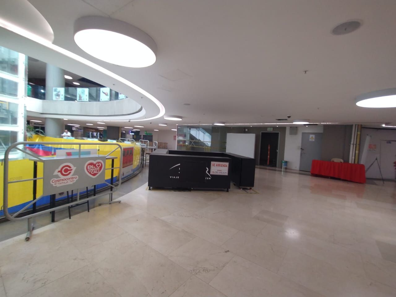 Local en venta Valle Del Cauca Cali Unidad Residencial Santiago De Cali 9 m2 Habitaciones 0 Baños 5 Garajes 0 Precio $190000000