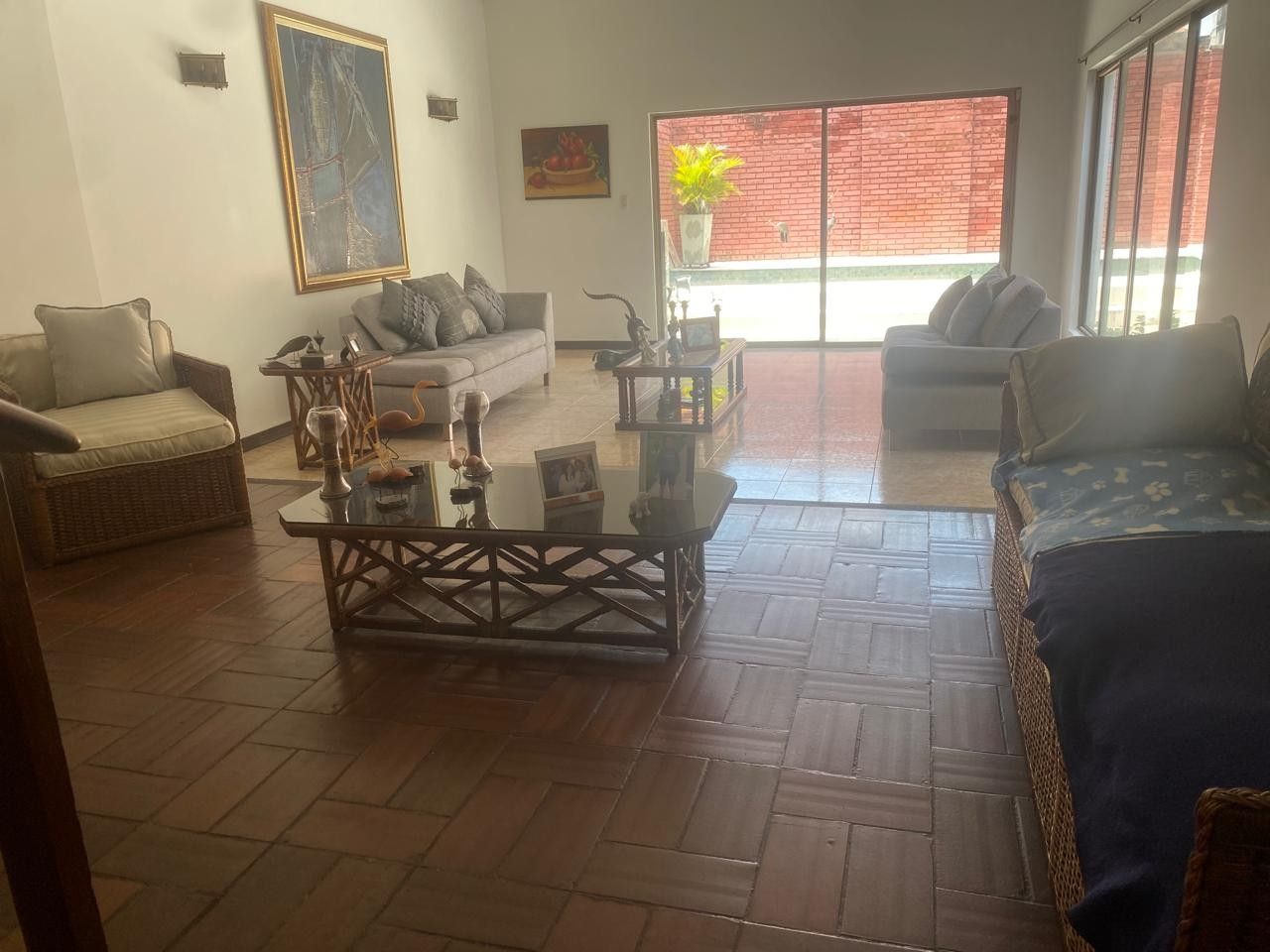 Casa en venta Valle Del Cauca Cali Urbanización Ciudad Jardín 0 m2 Habitaciones 4 Baños 4 Garajes 2 Precio $1270000000