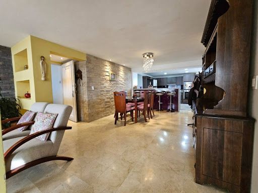 Apartamento en arriendo Caldas Manizales Los Rosales 169 m2 Habitaciones 3 Baños 2 Garajes 2 Precio $3900000