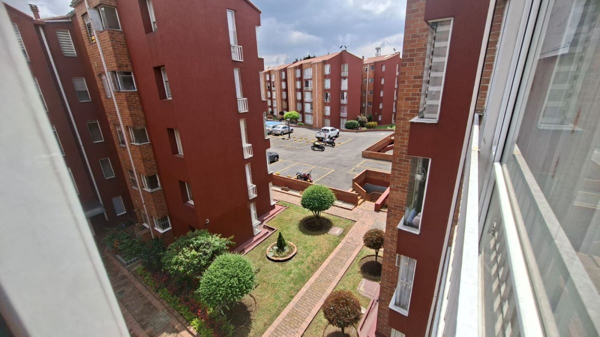 Apartamento en arriendo Cundinamarca Bogotá Bolivia 77 m2 Habitaciones 3 Baños 2 Garajes 1 Precio $2284000