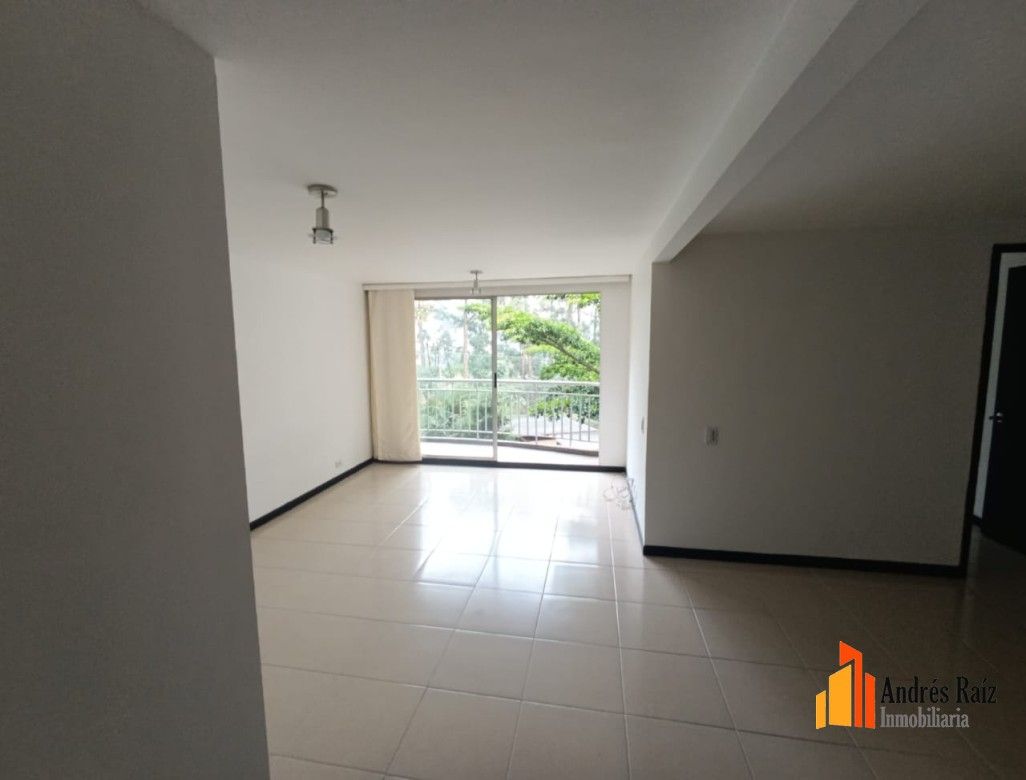 Apartamento en venta Antioquia Itagüí Yarumito 92 m2 Habitaciones 3 Baños 2 Garajes 1 Precio $550000000