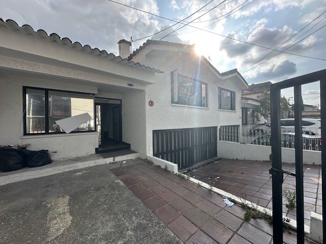 Casa en arriendo Cundinamarca Bogotá Los Cedritos 480 m2 Habitaciones 6 Baños 3 Garajes 3 Precio $7000000