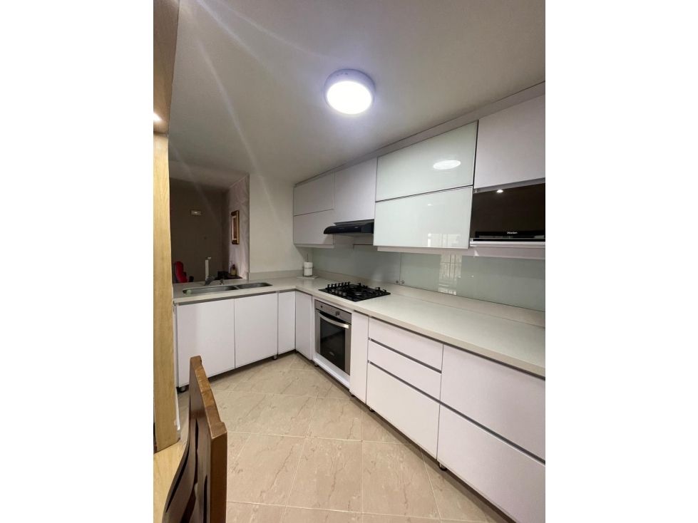 Apartamento en arriendo Antioquia Medellín El Diamante No2 87 m2 Habitaciones 2 Baños 2 Garajes 1 Precio $4000000