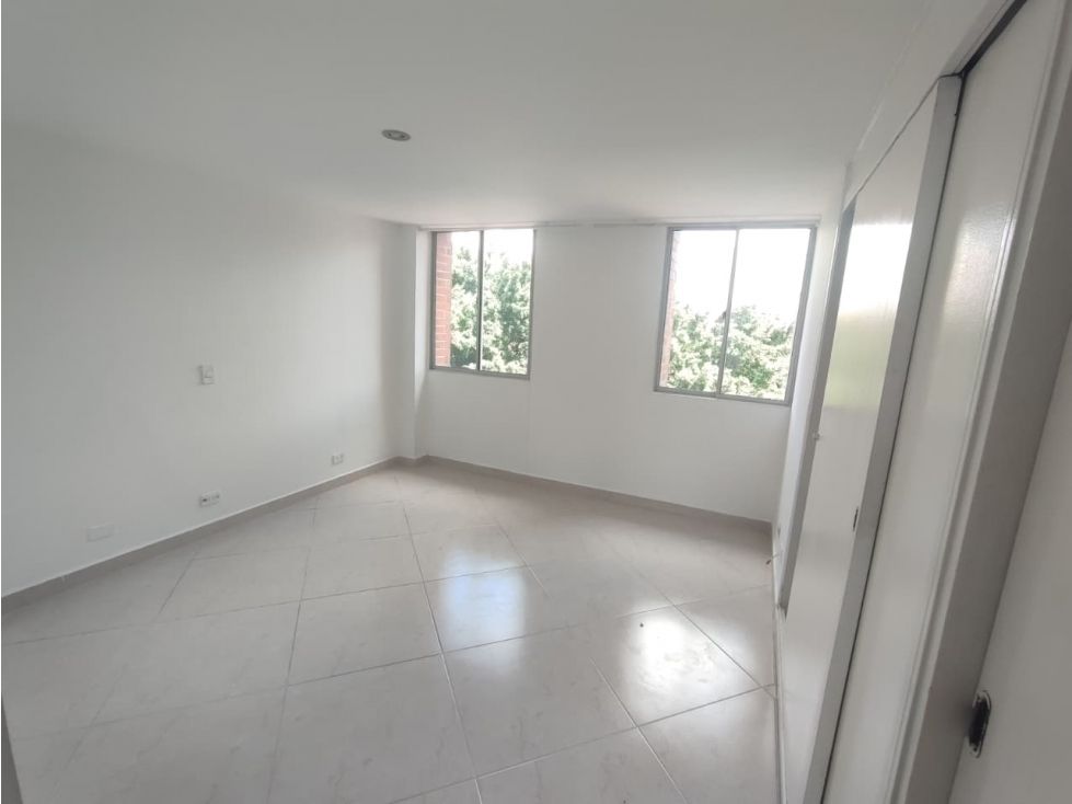Apartamento en arriendo Antioquia Medellín Suramericana 158 m2 Habitaciones 3 Baños 2 Garajes 0 Precio $4200000