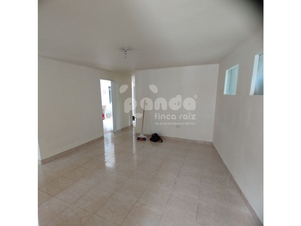 Casa en arriendo Antioquia Envigado Alcalá 120 m2 Habitaciones 3 Baños 2 Garajes 1 Precio $3200000