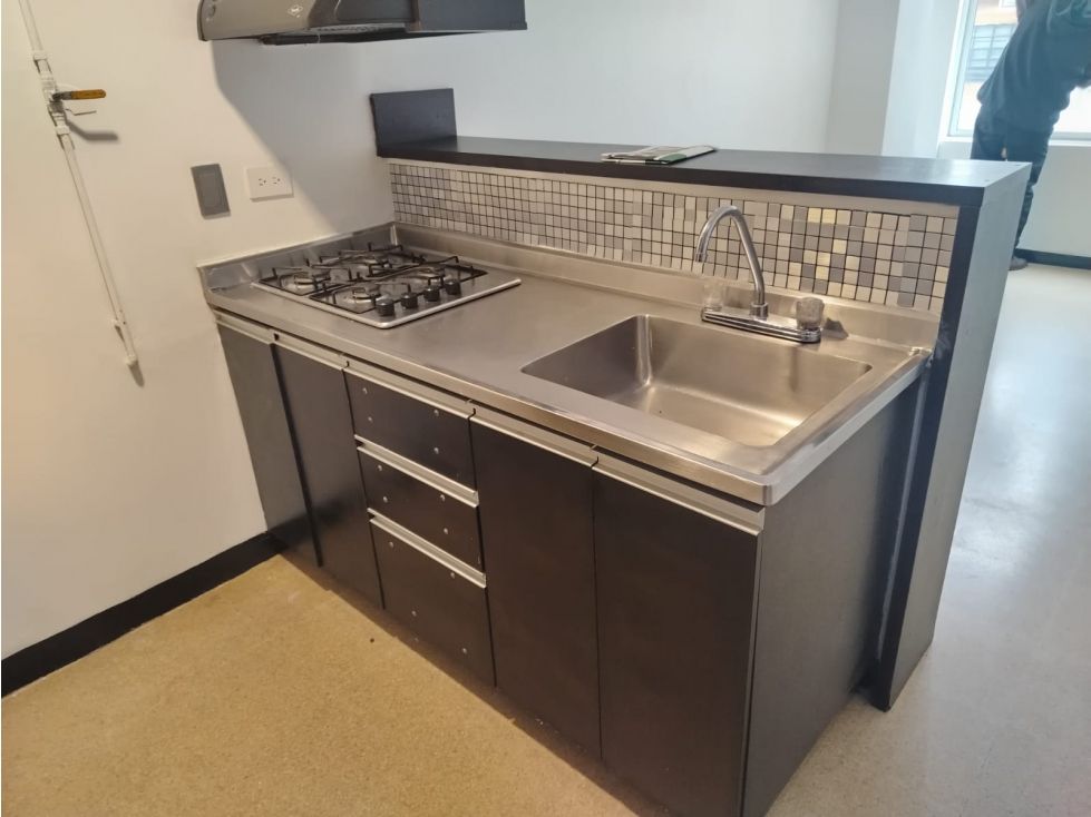 Apartaestudio en arriendo Antioquia Medellín Hector Abadia Gomez 40 m2 Habitaciones 1 Baños 1 Garajes 1 Precio $2000000